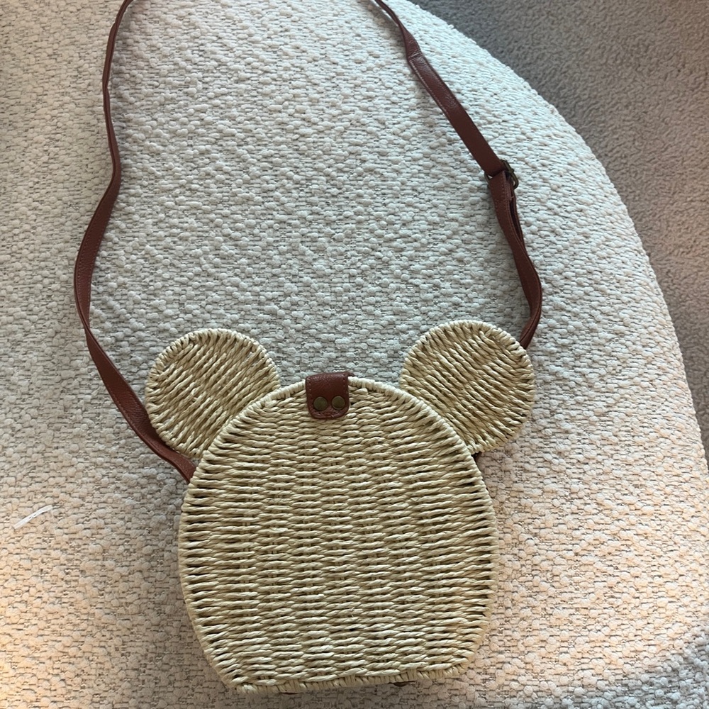 Disney Inspired Mickey Mouse Straw Crossbody Bag – Boho Resort Style - Picture 5 of 9